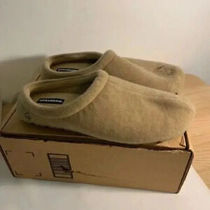 K1071. NEW Wolverine Boots- Brown- US 13 Men's